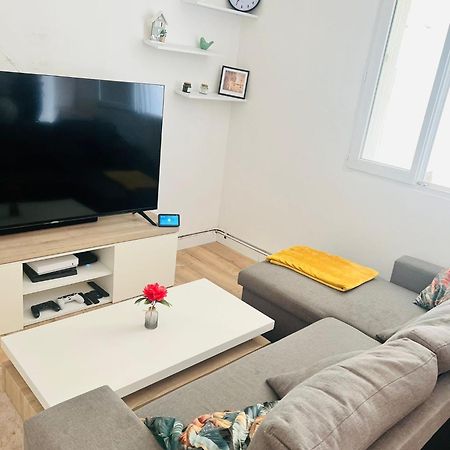 Charmant Appartement Americain Saint-Denis  Exterior photo